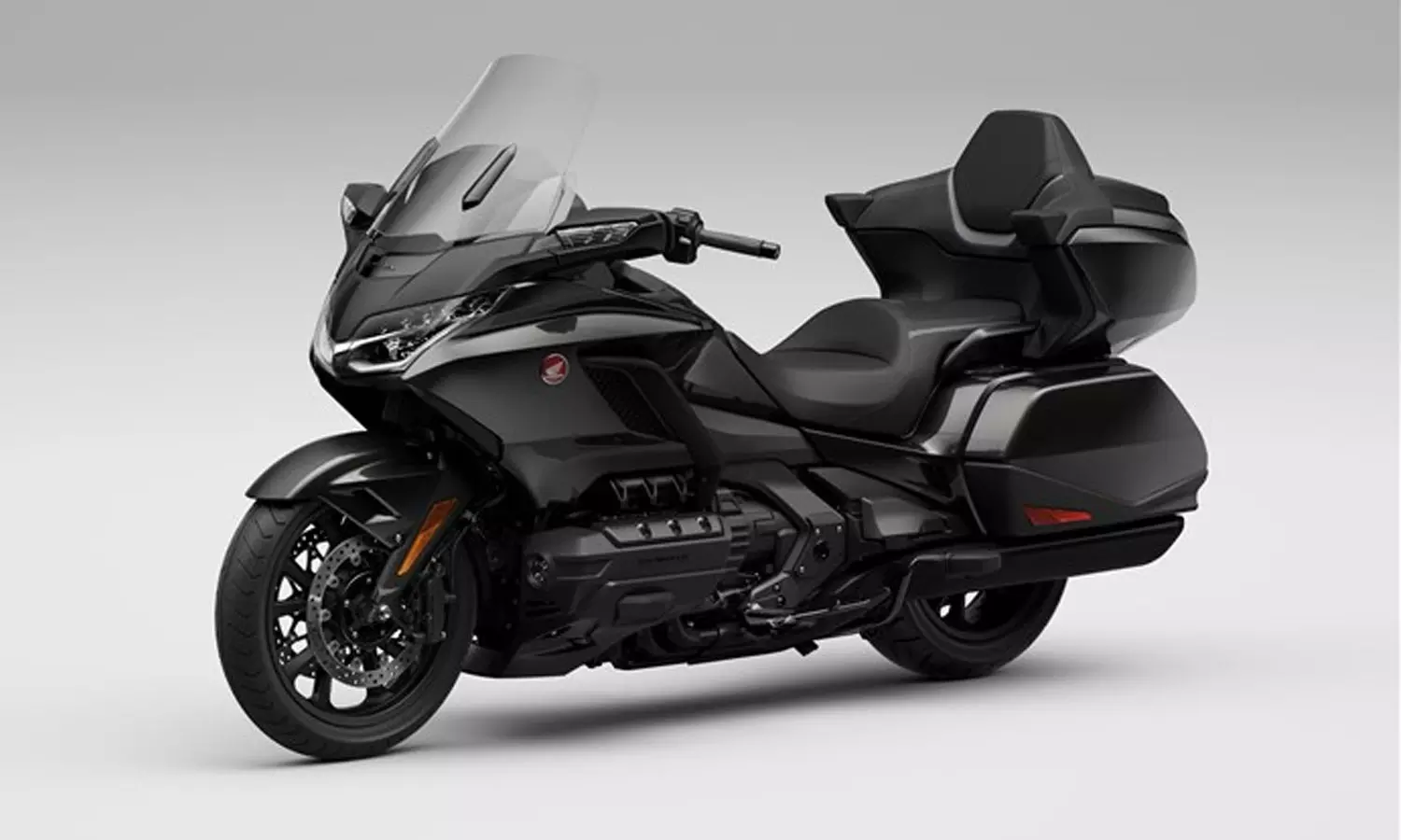 ഡിസിടി ഗിയർ ബോക്സ്, ഹിൽ സ്റ്റാർട്ട് അസിസ്റ്റ്; ഹോണ്ട ഗോൾഡ് വിങ് 2022 മോഡൽ പുറത്തിറങ്ങി ഡിസിടി ഗിയർ ബോക്സ്, ഹിൽ സ്റ്റാർട്ട് അസിസ്റ്റ്; ഹോണ്ട ഗോൾഡ് വിങ് 2022 മോഡൽ പുറത്തിറങ്ങി