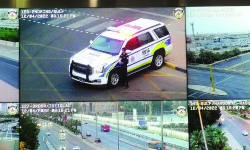 കുവൈത്തില് റമദാനില് പ്രതിദിനം ശരാശരി 397 വാഹനാപകടങ്ങള് കുവൈത്തില് റമദാനില് പ്രതിദിനം ശരാശരി 397 വാഹനാപകടങ്ങള്