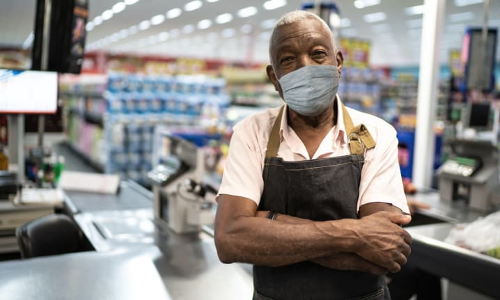 കുവൈത്തില്‍ അറുപതിനു മുകളില്‍ പ്രായമുള്ള  വിദേശികളുടെ എണ്ണത്തില്‍ ഗണ്യമായ കുറവ്