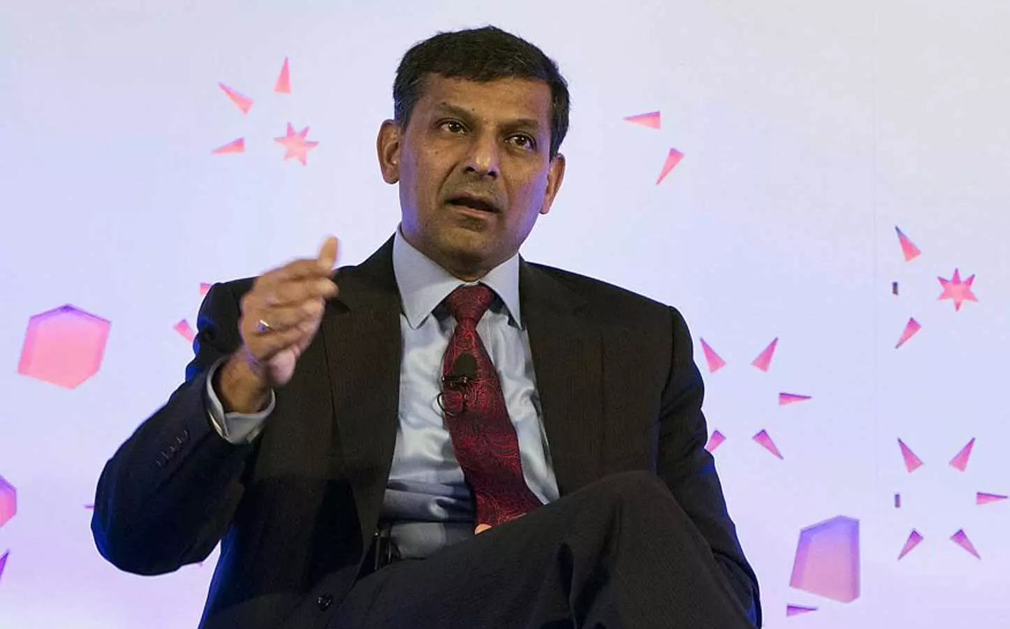 രാജ്യം ന്യൂനപക്ഷവിരുദ്ധമായാൽ വിദേശവിപണിയിൽ ഇന്ത്യൻ കമ്പനികൾ തിരിച്ചടി നേരിടും: രഘുറാം രാജൻ