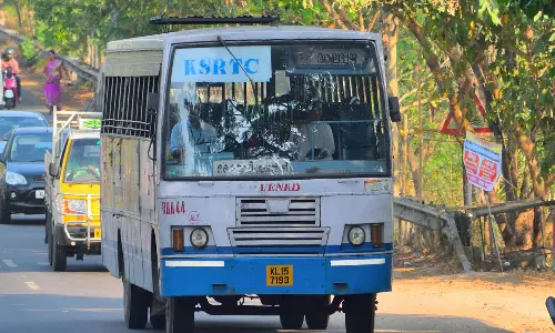 കെ.എസ്.ആർ.ടി.സിയിൽ ഡ്യൂട്ടി സമയം 12 മണിക്കൂറാക്കാൻ നീക്കം കെ.എസ്.ആർ.ടി.സിയിൽ ഡ്യൂട്ടി സമയം 12 മണിക്കൂറാക്കാൻ നീക്കം
