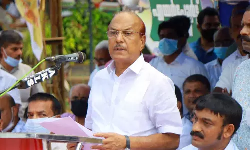 കോൺഗ്രസില്ലാതെ നടക്കുമോ?; ഇ.പി ജയരാജനെ തള്ളി ലീഗ്