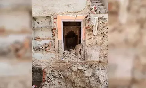 അനധികൃത ഭൂമി കയ്യേറ്റം ഒഴിപ്പിക്കുന്നതിന്റെ ഭാഗമായി പൊളിച്ച മൂന്ന് ക്ഷേത്രങ്ങൾ പുനർനിർമ്മിച്ചു നൽകും: അൽവാർ ജില്ലാ ഭരണകൂടം