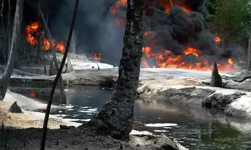 നൈജീരിയയിൽ അനധികൃത എണ്ണ ശുദ്ധീകരണശാലയിൽ പൊട്ടിത്തെറി; നൂറിലധികം പേർ കൊല്ലപ്പെട്ടു