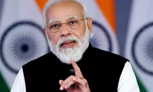 ജനങ്ങളുടെ ഭാരം കുറയ്ക്കണം; സംസ്ഥാനങ്ങളോട്  ഇന്ധനനികുതി കുറയ്ക്കാൻ ആവശ്യപ്പെട്ട് മോദി