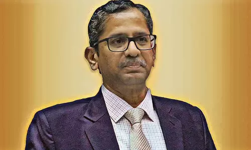 സ്റ്റാലിന് തമിഴിനോടുള്ള സ്നേഹം നോക്കൂ, നിങ്ങളും മാതൃഭാഷയെ സ്നേഹിക്കണം: ചീഫ് ജസ്റ്റിസ് രമണ