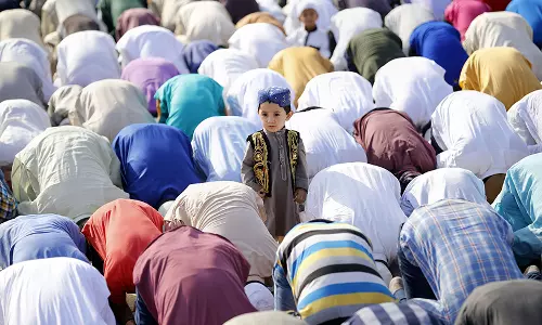 സൗദിയില്‍ ഈദുല്‍ ഫിത്വര്‍ നിസ്‌കാരം  സൂര്യോദയത്തിന് ശേഷം 15 മിനുട്ട് കഴിഞ്ഞ് ആരംഭിക്കും