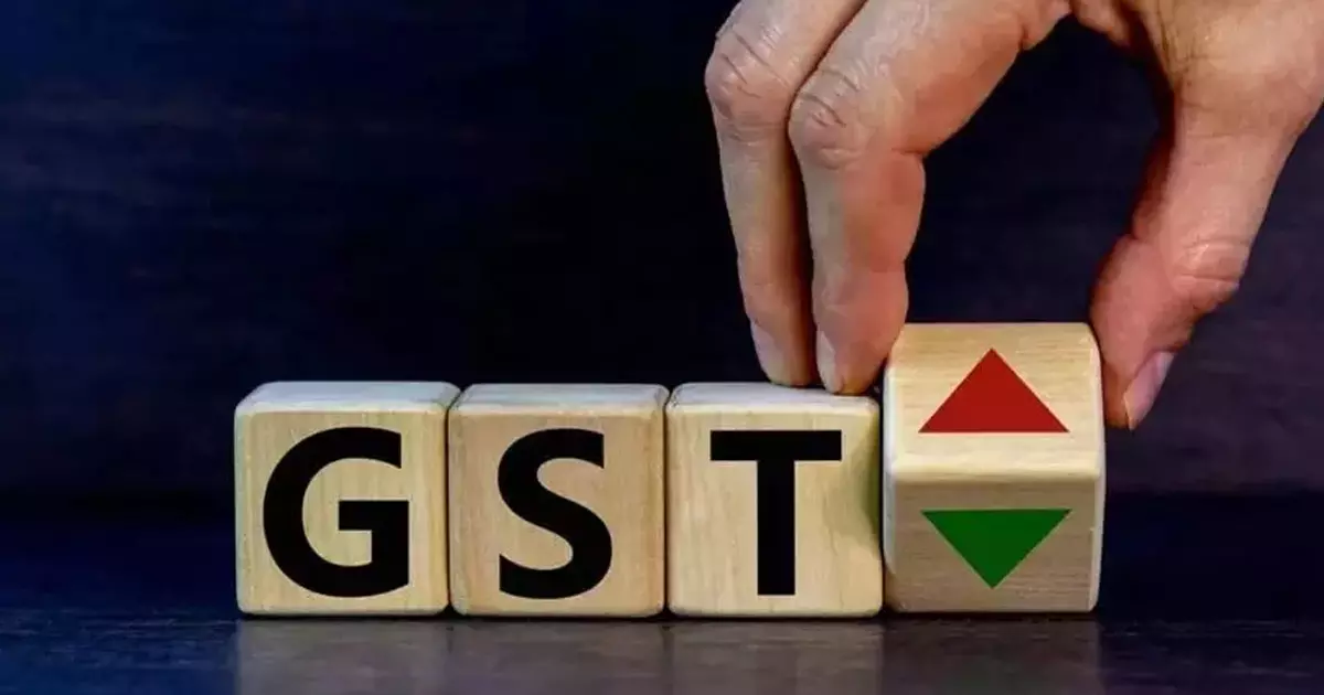 143 ഉല്‍പ്പന്നങ്ങളുടെ നികുതി കുത്തനെ കൂട്ടാനൊരുങ്ങി കേന്ദ്രം; സംസ്ഥാനങ്ങളോട് അഭിപ്രായം തേടി