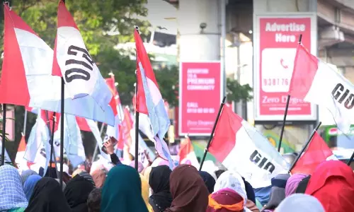 ഹിജാബ് നിരോധനം; ഹൈക്കോടതി വിധിക്കെതിരെ ജി.ഐ.ഒ സുപ്രീം കോടതിയിൽ ഹിജാബ് നിരോധനം; ഹൈക്കോടതി വിധിക്കെതിരെ ജി.ഐ.ഒ സുപ്രീം കോടതിയിൽ