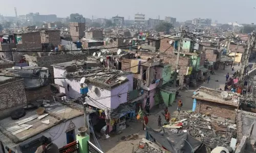 ജഹാംഗീര്‍പുരിക്ക് പിന്നാലെ ഡൽഹിയിലെ ന്യൂനപക്ഷ മേഖലകളിലും ഒഴിപ്പിക്കൽ നടപടിക്ക്  നീക്കം