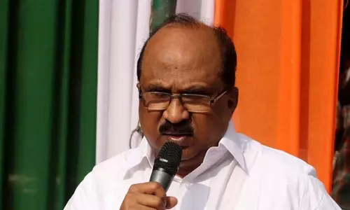 സിപിഎം പാർട്ടി കോൺഗ്രസിൽ പങ്കെടുത്ത കെ.വി തോമസിനെ സസ്‌പെൻഡ് ചെയ്യാൻ ശിപാർശ