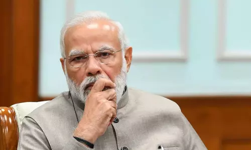 ഈ മൗനം അപകടകരം; പ്രധാനമന്ത്രിക്ക് നൂറുകണക്കിന് മുന്‍ ബ്യൂറോക്രാറ്റുകളുടെ കത്ത്