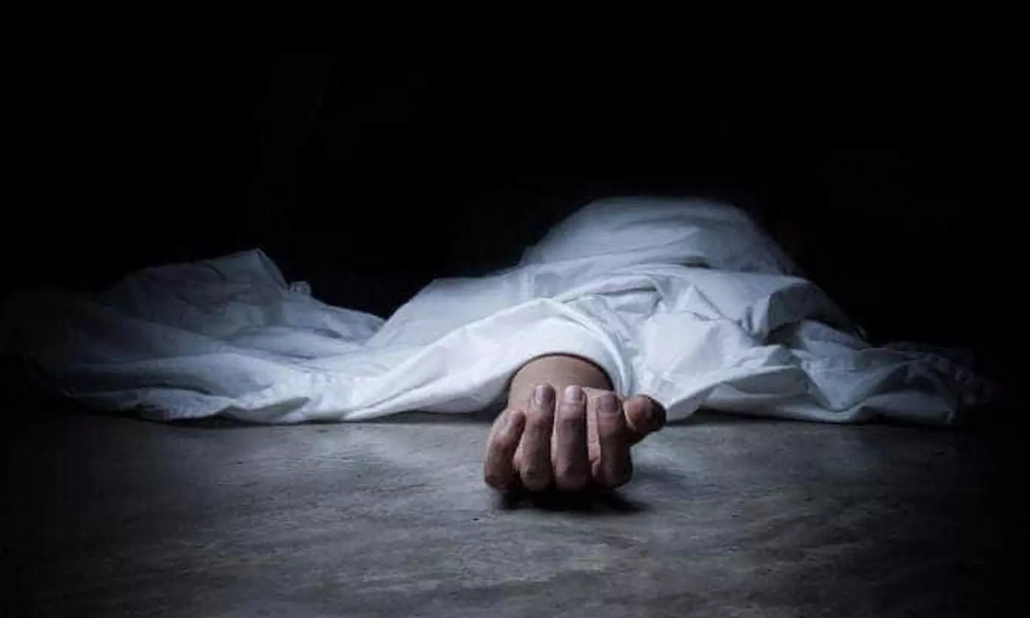 ചാവക്കാട് കായലിൽ കുളിക്കാനിറങ്ങിയ മൂന്ന് കുട്ടികൾ മുങ്ങി മരിച്ചു ചാവക്കാട് കായലിൽ കുളിക്കാനിറങ്ങിയ മൂന്ന് കുട്ടികൾ മുങ്ങി മരിച്ചു