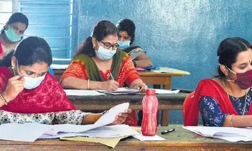 പ്ലസ്ടു കെമിസ്ട്രി മൂല്യനിർണയ ക്യാമ്പുകൾ ബഹിഷ്‌കരിച്ച് അധ്യാപകർ