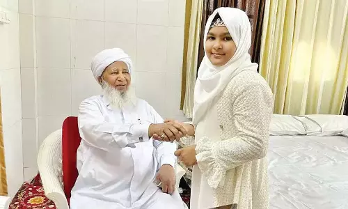 ചെറുപ്രായത്തിൽ ഖുർആൻ മനഃപാഠമാക്കി കാന്തപുരത്തിന്റെ പേരക്കുട്ടി