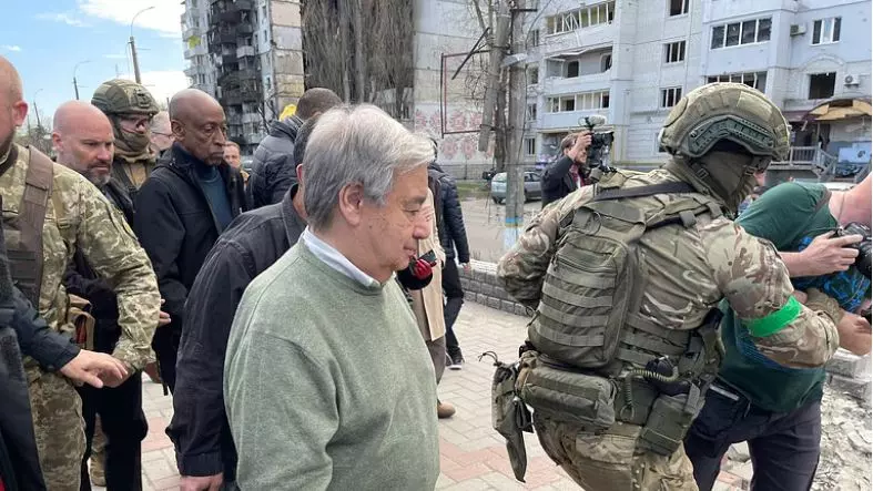 കിഴക്കൻ യുക്രൈനിൽ ആക്രമണം ശക്തമാക്കി റഷ്യ; ഡോൺബാസിലും കർകീവിലും മിസൈലാക്രമണം കിഴക്കൻ യുക്രൈനിൽ ആക്രമണം ശക്തമാക്കി റഷ്യ; ഡോൺബാസിലും കർകീവിലും മിസൈലാക്രമണം