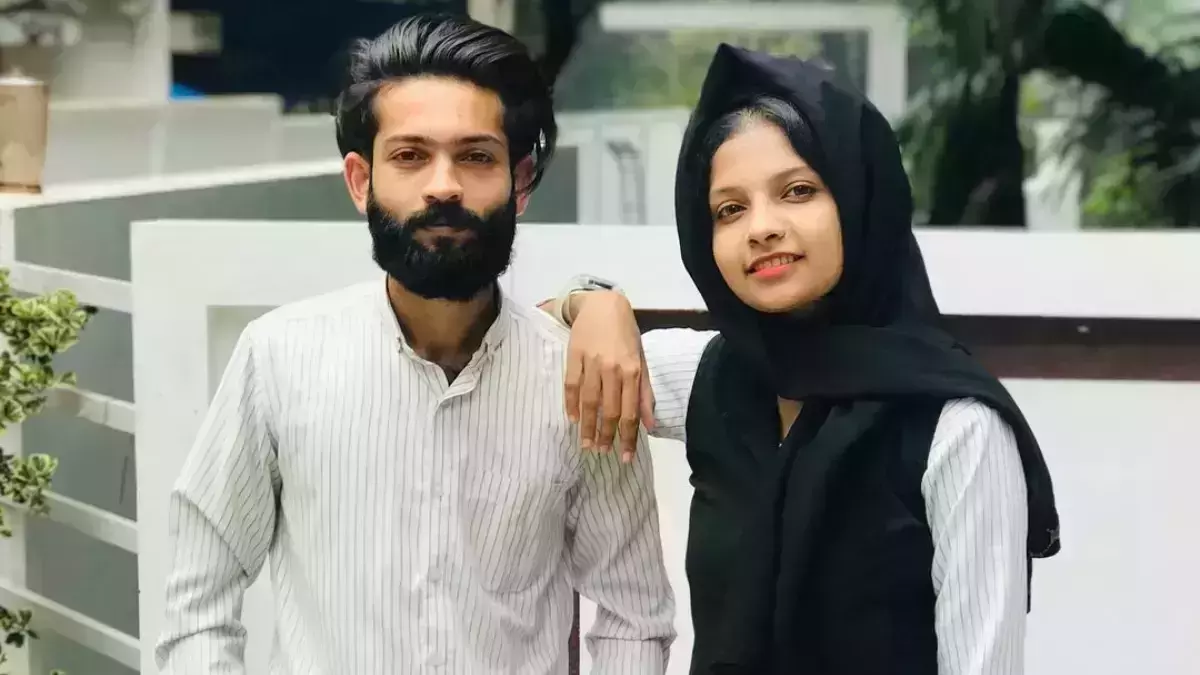 ബ്ലോഗര് റിഫ മെഹ്നുവിന്റെ ദൂരൂഹമരണം; ഭര്ത്താവിനെതിരെ കേസ് ബ്ലോഗര് റിഫ മെഹ്നുവിന്റെ ദൂരൂഹമരണം; ഭര്ത്താവിനെതിരെ കേസ്