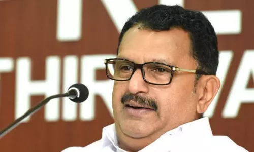 കേരളത്തെ ഗുജറാത്താക്കാൻ പിണറായി സർക്കാർ ശ്രമിക്കുന്നു; കെ മുരളീധരൻ എം.പി കേരളത്തെ ഗുജറാത്താക്കാൻ പിണറായി സർക്കാർ ശ്രമിക്കുന്നു; കെ മുരളീധരൻ എം.പി