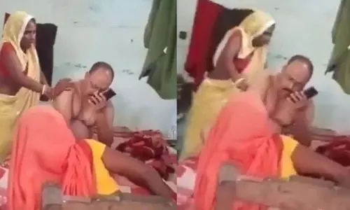 പരാതി പറയാൻ പൊലീസ് സ്റ്റേഷനിലെത്തിയ സ്ത്രീയെക്കൊണ്ട് മസാജ് ചെയ്യിപ്പിച്ചു; എസ്.ഐക്ക് സസ്‌പെൻഷൻ