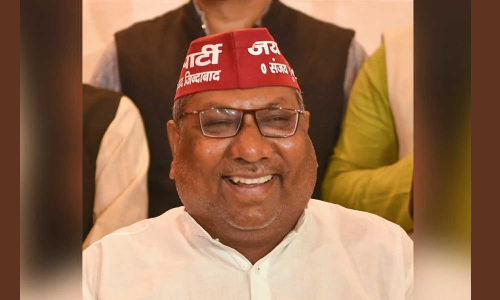 ഹിന്ദി അറിയാത്തവർ ഇന്ത്യക്കാരല്ല; അവർ രാജ്യം വിടണം: യു.പി മന്ത്രി ഹിന്ദി അറിയാത്തവർ ഇന്ത്യക്കാരല്ല; അവർ രാജ്യം വിടണം: യു.പി മന്ത്രി