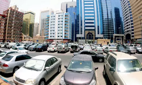 അബൂദബിയില്‍ എട്ട് ദിവസത്തെ സൗജന്യ പാര്‍ക്കിങ്