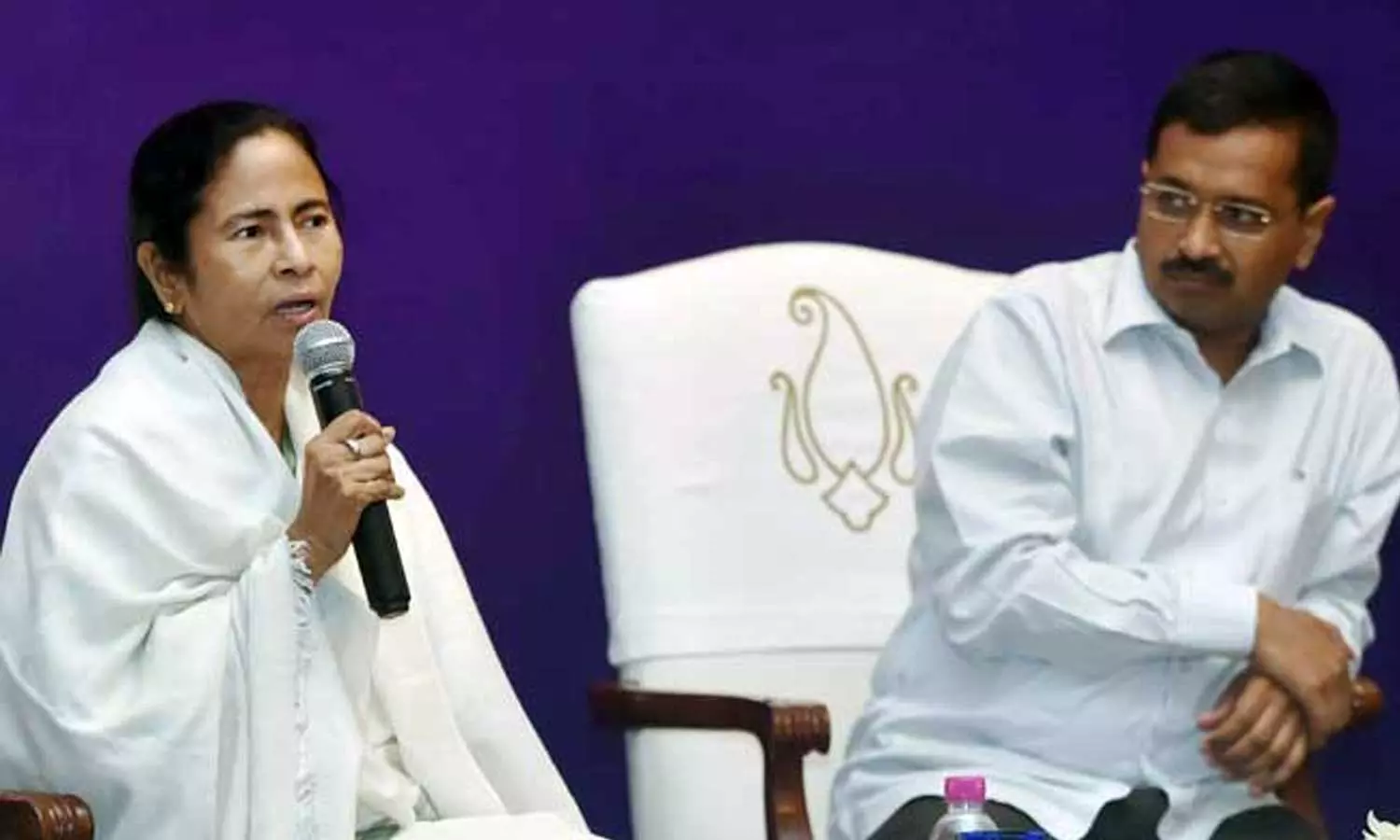 പ്രതിപക്ഷ സഖ്യചർച്ചകൾ വീണ്ടും സജീവമാകുന്നു; മമതയും കെജ്‌രിവാളും കൂടിക്കാഴ്ച നടത്തി