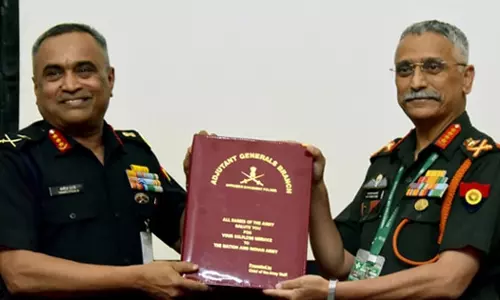 എം.എം നരവനെ വിരമിച്ചു; കരസേന മേധാവിയായി മനോജ് പാണ്ഡെ ചുമതല ഏറ്റെടുത്തു