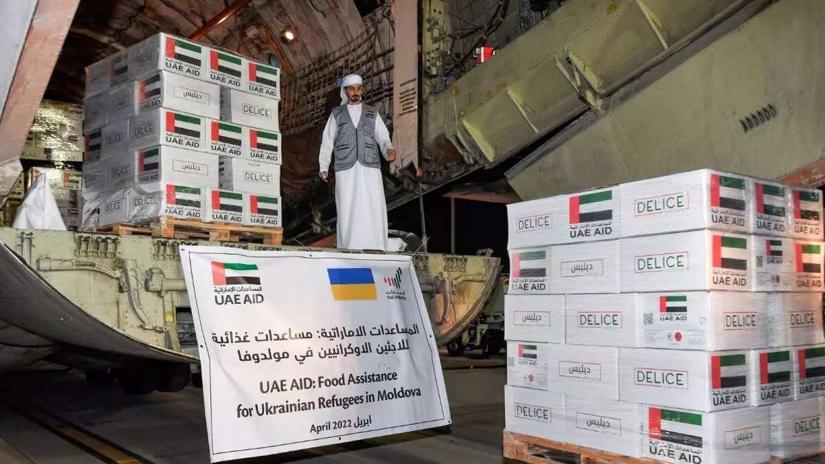 യുക്രേനിയന് അഭയാര്ഥികള്ക്കായി യുഎഇ 30 ടണ് ഭക്ഷ്യവസ്തുക്കള് അയച്ചു യുക്രേനിയന് അഭയാര്ഥികള്ക്കായി യുഎഇ 30 ടണ് ഭക്ഷ്യവസ്തുക്കള് അയച്ചു