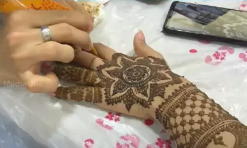 കേരള വുമൺസ് ഇനീഷിയേറ്റീവ് ഖത്തർ ഇന്ത്യൻ കൾചറൽ സെന്ററുമായി സഹകരിച്ച് മൈലാഞ്ചി രാവ് സംഘടിപ്പിച്ചു