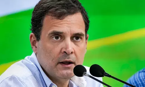 രാഹുൽ ഗാന്ധിക്ക് പ്രവേശനാനുമതി നിഷേധിച്ച് ഉസ്മാനിയ സർവകലാശാല; പ്രതിഷേധം രാഹുൽ ഗാന്ധിക്ക് പ്രവേശനാനുമതി നിഷേധിച്ച് ഉസ്മാനിയ സർവകലാശാല; പ്രതിഷേധം