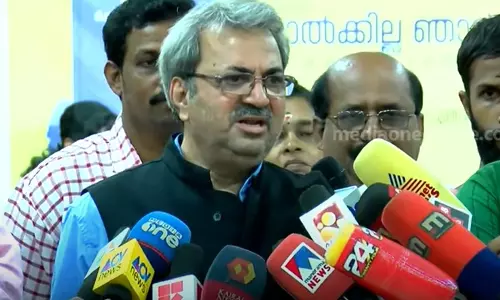 ആരെയും അപകീർത്തിപ്പെടുത്തിയിട്ടില്ല, വിവാദത്തിനല്ല പുസ്തകമെഴുതിയത്- ടിക്കാറാം മീണ