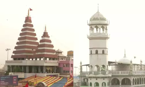 ബാങ്ക് സമയത്ത് ക്ഷേത്രത്തിലെ ഉച്ചഭാഷിണി ഓഫ്; ക്ഷേത്രത്തിലെത്തുന്നവർക്ക് പള്ളിവക സർബത്ത്- മതമൈത്രിയുടെ ബിഹാർ കാഴ്ച