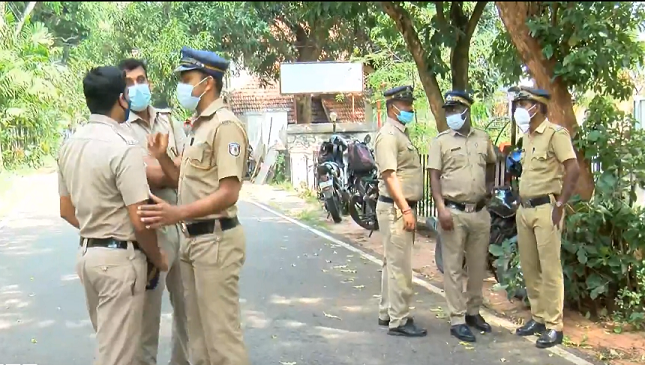 സോളാര്‍ കേസ് തെളിവെടുപ്പിനായി സി.ബി.ഐ സംഘം ക്ലിഫ് ഹൗസില്‍