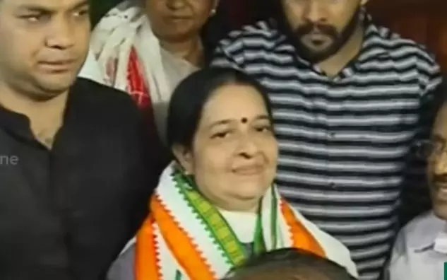 തൃക്കാക്കര ഉപതെരഞ്ഞെടുപ്പ്; ഉമ തോമസിന്റെ സ്ഥാനാര്ഥിത്വം അംഗീകരിച്ച് ഹൈക്കമാന്റ് തൃക്കാക്കര ഉപതെരഞ്ഞെടുപ്പ്; ഉമ തോമസിന്റെ സ്ഥാനാര്ഥിത്വം അംഗീകരിച്ച് ഹൈക്കമാന്റ്