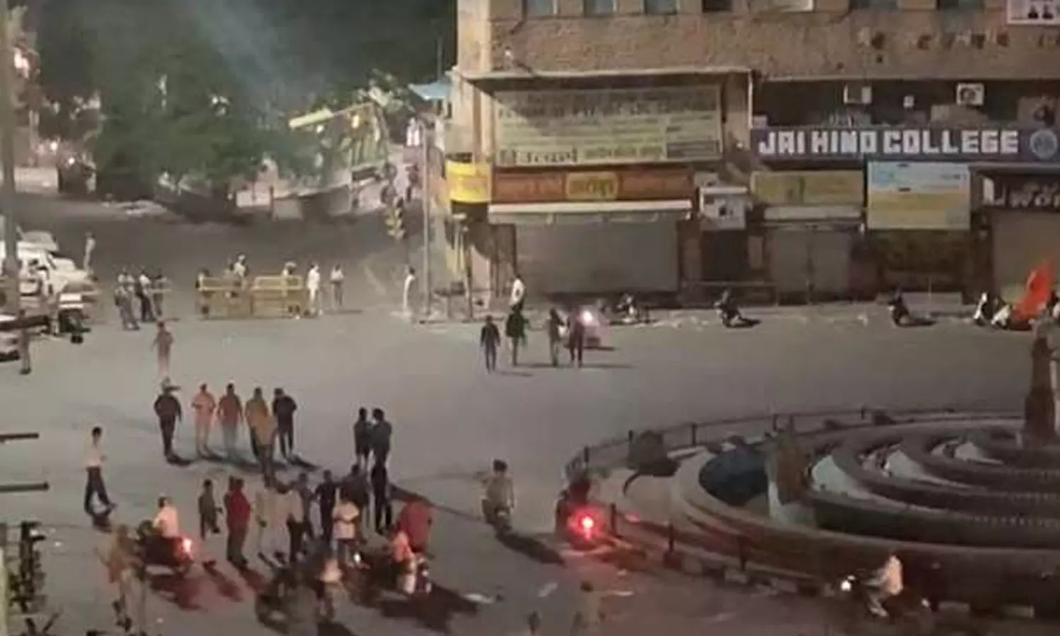 ഇരുവിഭാഗങ്ങൾ തമ്മിൽ സംഘർഷമുണ്ടായ ജോധ്പൂരിൽ സുരക്ഷ ശക്തമാക്കി ഇരുവിഭാഗങ്ങൾ തമ്മിൽ സംഘർഷമുണ്ടായ ജോധ്പൂരിൽ സുരക്ഷ ശക്തമാക്കി