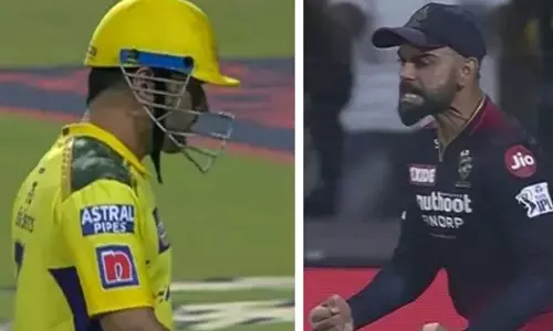 കോഹ്ലിയുടെ ആഘോഷം അതിരുവിട്ടു: ധോണിയെ അപമാനിച്ചെന്ന് വിമർശം കോഹ്ലിയുടെ ആഘോഷം അതിരുവിട്ടു: ധോണിയെ അപമാനിച്ചെന്ന് വിമർശം