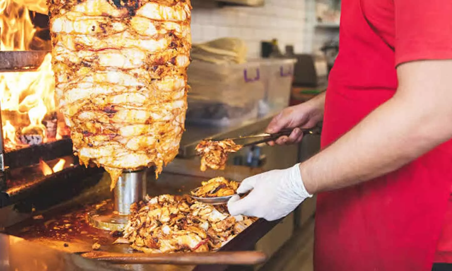 ഷവർമ കഴിച്ച് ഭക്ഷ്യവിഷബാധയേറ്റ് വിദ്യാർഥി മരിച്ച കേസിൽ എഡിഎം ജില്ലാ കളക്ടർക്ക് റിപ്പോർട്ട് സമർപ്പിച്ചു ഷവർമ കഴിച്ച് ഭക്ഷ്യവിഷബാധയേറ്റ് വിദ്യാർഥി മരിച്ച കേസിൽ എഡിഎം ജില്ലാ കളക്ടർക്ക് റിപ്പോർട്ട് സമർപ്പിച്ചു