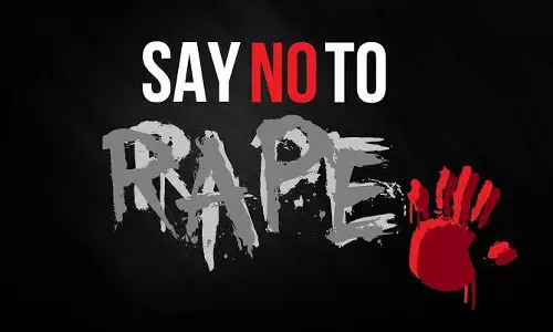 മധ്യപ്രദേശിൽ ഇരുപതുകാരിയെ തട്ടിക്കൊണ്ടുപോയി കൂട്ട ബലാത്സംഗത്തിനിരയാക്കി;പ്രതികളിൽ രണ്ടുപേർ പ്രായപൂർത്തിയാകാത്തവർ മധ്യപ്രദേശിൽ ഇരുപതുകാരിയെ തട്ടിക്കൊണ്ടുപോയി കൂട്ട ബലാത്സംഗത്തിനിരയാക്കി;പ്രതികളിൽ രണ്ടുപേർ പ്രായപൂർത്തിയാകാത്തവർ