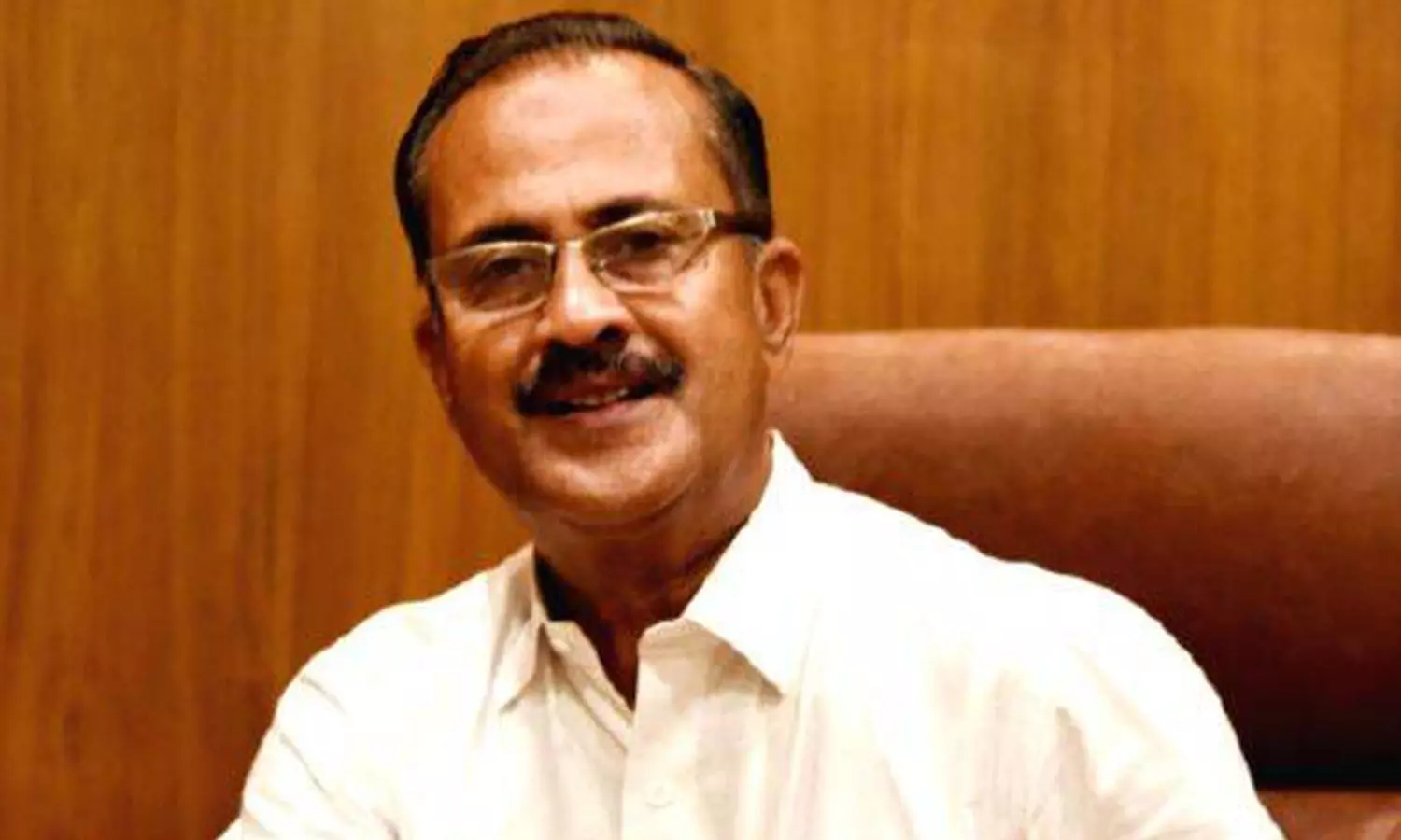 പാർട്ടിക്കാരെ തഴഞ്ഞ് എവിടുന്നോ ഒരാളെ കൊണ്ടുവന്ന് സ്ഥാനാർഥിയാക്കി, ഇതെന്ത് രാഷ്ട്രീയം?: പി.എം.എ സലാം