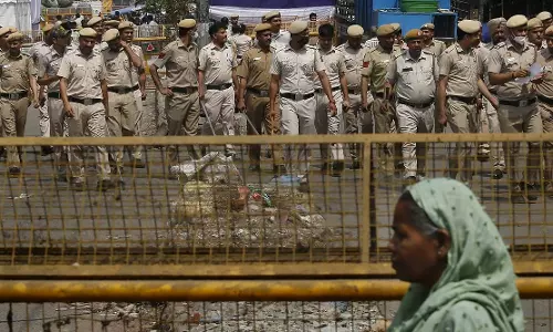 ജഹാംഗീർ പുരി സംഘർഷം: പൊലീസിന് വീഴ്ച പറ്റിയെന്ന് ഡൽഹി കോടതി, എട്ട് പ്രതികളുടെ ജാമ്യാപേക്ഷ തള്ളി