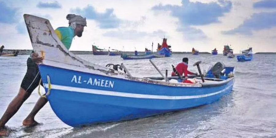 ജീവിക്കാന്‍ അനുവദിക്കുന്നില്ല; ഗുജറാത്തില്‍ ദയാവധത്തിന് അനുമതി തേടി 600 മുസ്‍ലിം മത്സ്യത്തൊഴിലാളികള്‍