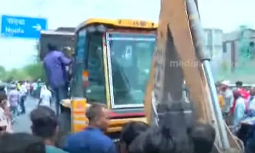 ഷഹീൻബാഗിൽ കെട്ടിടം പൊളിക്കൽ നടപടികൾ താല്‍ക്കാലികമായി നിർത്തിവെച്ചു