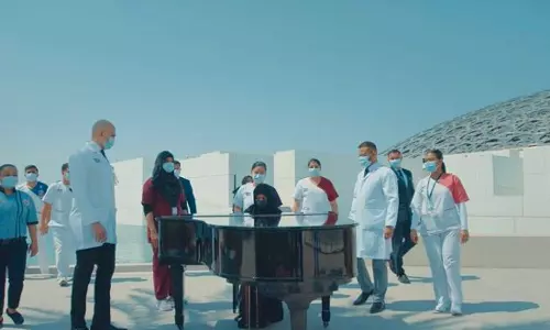 എമിറേറ്റ്‌സ് മെഡിക്കൽ ഡേ: ആരോഗ്യ മേഖലയിലെ മുന്നണിപ്പോരാളികൾക്ക് ആദരമർപ്പിച്ച് ഇന്ത്യൻ, മിഡിൽ ഈസ്റ്റ് സംഗീതജ്ഞർ