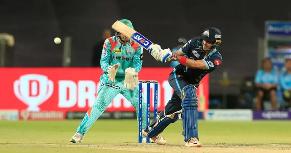 ലഖ്നൗവിനെ 82 റൺസിന് എറിഞ്ഞിട്ട് ബോളർമാർ; ആദ്യ സീസണിൽ പ്ലോഓഫിൽ ആദ്യമെത്തി ഗുജറാത്ത്