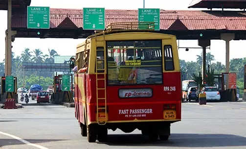 കെ.എസ്.ആർ.ടി.സിക്കെതിരെ ടോൾ കമ്പനി: കുടിശ്ശികയുടെ പേരിൽ തർക്കം