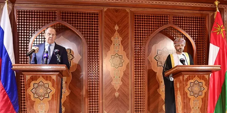 റഷ്യ-യുക്രൈന് പ്രശ്നങ്ങൾ വഷളാകാതിരിക്കാന് സംയമനം പാലിക്കണം: ഒമാന് വിദേശകാര്യമന്ത്രി റഷ്യ-യുക്രൈന് പ്രശ്നങ്ങൾ വഷളാകാതിരിക്കാന് സംയമനം പാലിക്കണം: ഒമാന് വിദേശകാര്യമന്ത്രി