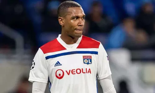 ഡ്രസ്സിങ് റൂമിൽ അധോവായു; ബ്രസീലിയൻ താരത്തെ ക്ലബ്ബ് തരംതാഴ്ത്തി