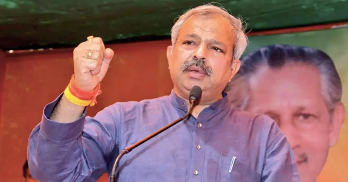 ബി.ജെ.പി ഡല്‍ഹി അധ്യക്ഷന്‍റെ വീട് കയ്യേറ്റ ഭൂമിയില്‍, നാളെ ബുള്‍ഡോസറുമായി വരും: എ.എ.പി നേതാവ്