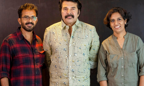 ജോര്‍ജെ...രത്തീനയുടെ ആ സിനിമ നമുക്ക് ചെയ്യാം,ജോര്‍ജ് പ്രൊഡ്യൂസ് ചെയ്‌തോളൂ; പുഴുവിന്‍റെ അണിയറപ്രവര്‍ത്തകരെ കണ്ട ശേഷം മമ്മൂട്ടി പറഞ്ഞു