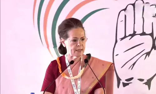 ബി.ജെ.പിയുടെ വിദ്വേഷ രാഷ്ട്രീയത്തെ എന്തു വിലകൊടുത്തും തടയുമെന്ന് സോണിയ; കോൺഗ്രസ് ചിന്തൻ ശിബിരത്തിന് തുടക്കം ബി.ജെ.പിയുടെ വിദ്വേഷ രാഷ്ട്രീയത്തെ എന്തു വിലകൊടുത്തും തടയുമെന്ന് സോണിയ; കോൺഗ്രസ് ചിന്തൻ ശിബിരത്തിന് തുടക്കം